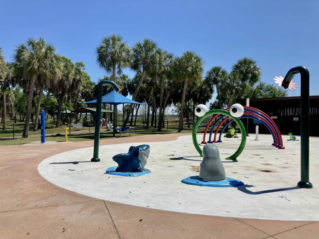 dell holmes park splash pad in st. petesburg, FL.