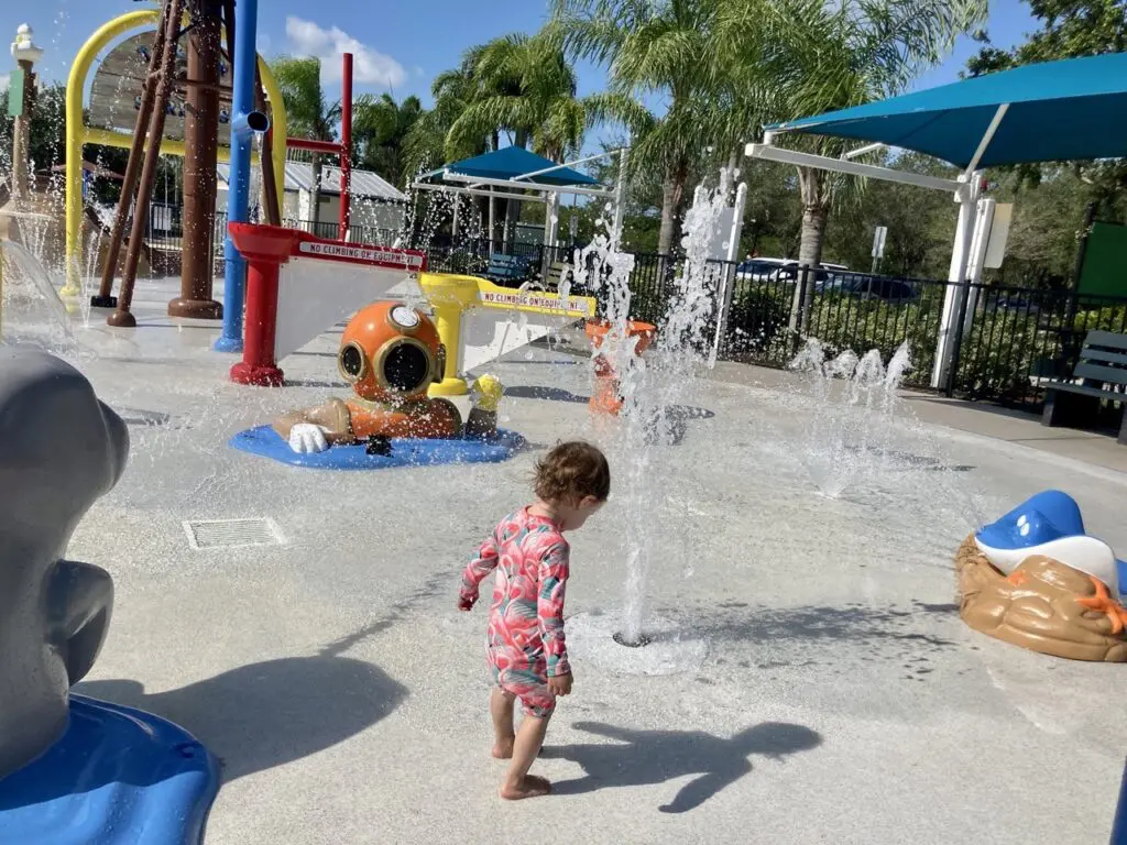 Tarpon Springs Splash Park: Locals Guide - Suncoast Family Fun