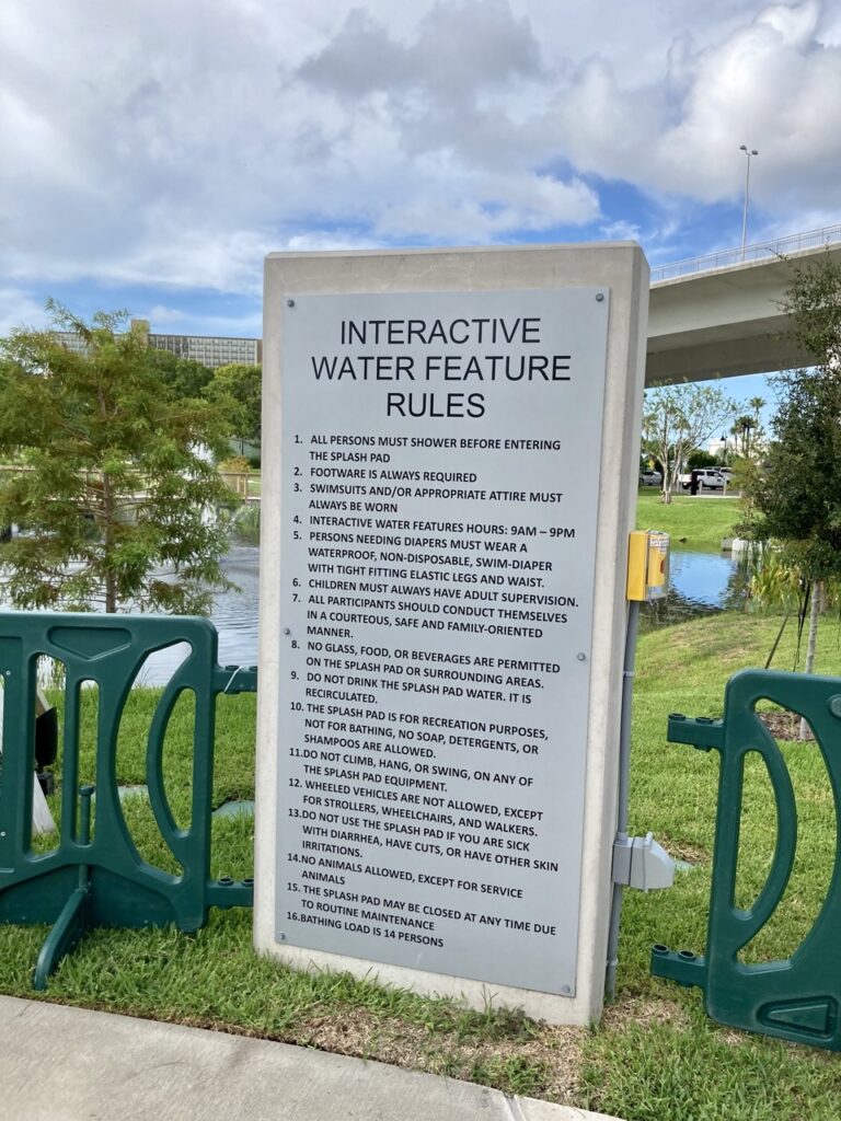 Posted rules for the coachman park splash pad