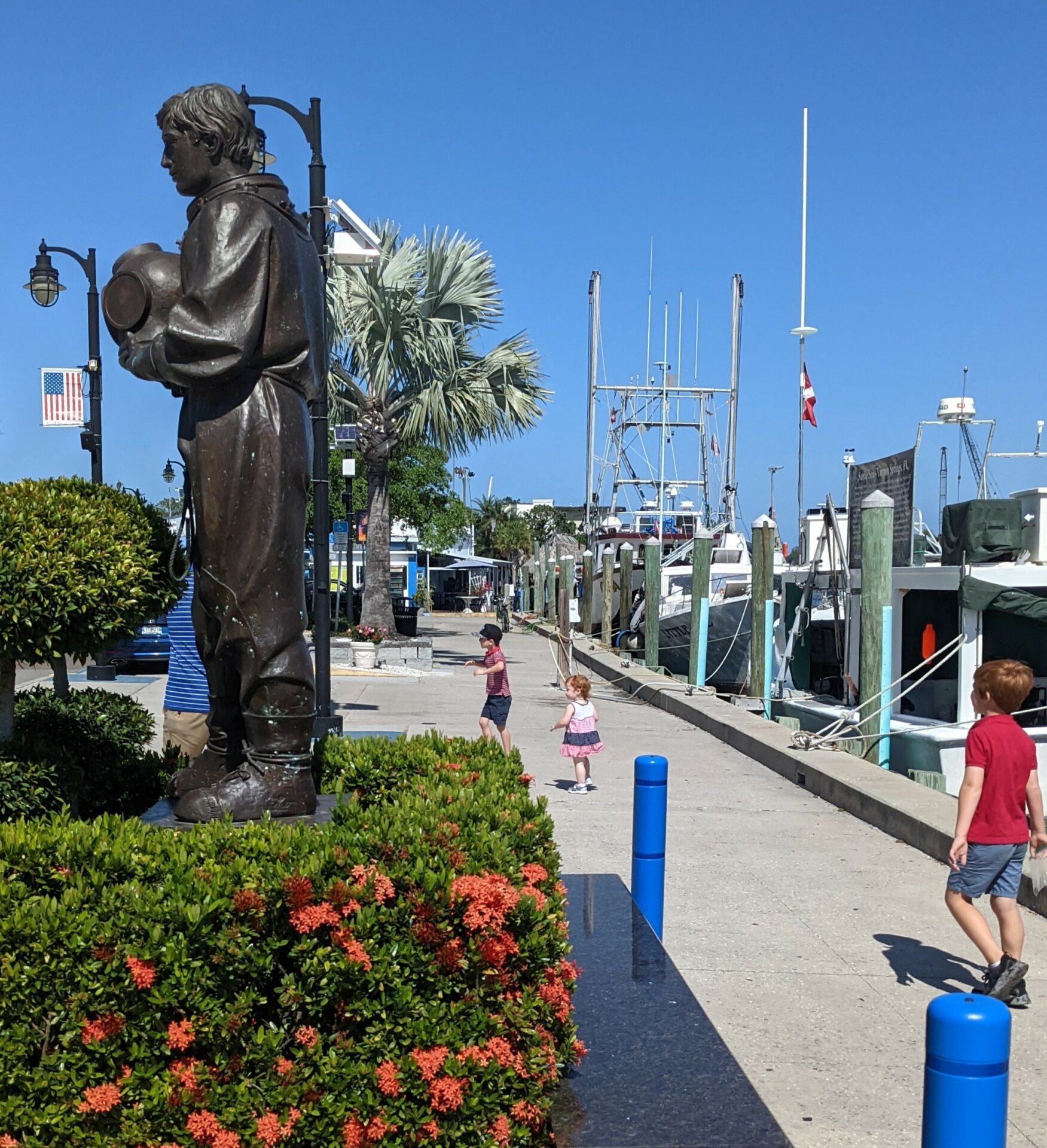 9 Things to Do at the Sponge Docks in Tarpon Springs - Suncoast Family Fun