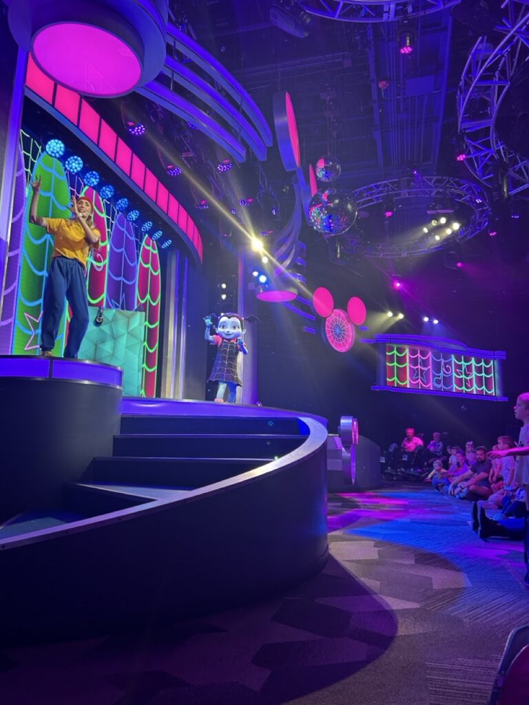 vamperina dancing at the disney junior show at hollywood studios
